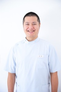 久松 高彰