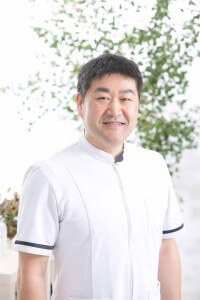 大波多 謙秀