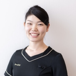 菅原彩夏